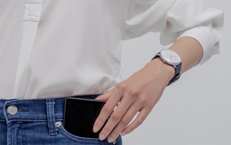 Xiaomi выпустила гибридные смарт-часы Mijia Quartz Watch за 50 долларов 1