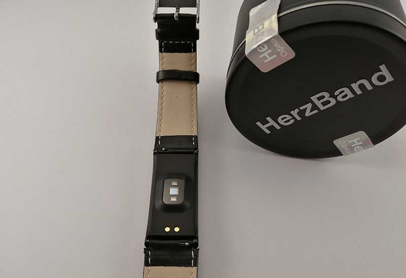 Обзор HerzBand Classic 2: стильный фитнес-браслет с достойным функционалом 3