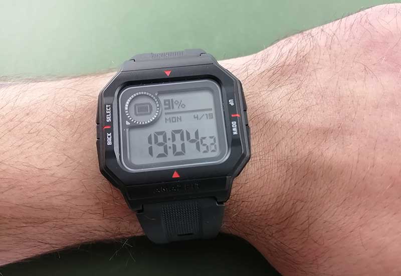 Обзор Amazfit Neo – бюджетные часы с ретро-дизайном и функциями фитнес-браслета 6